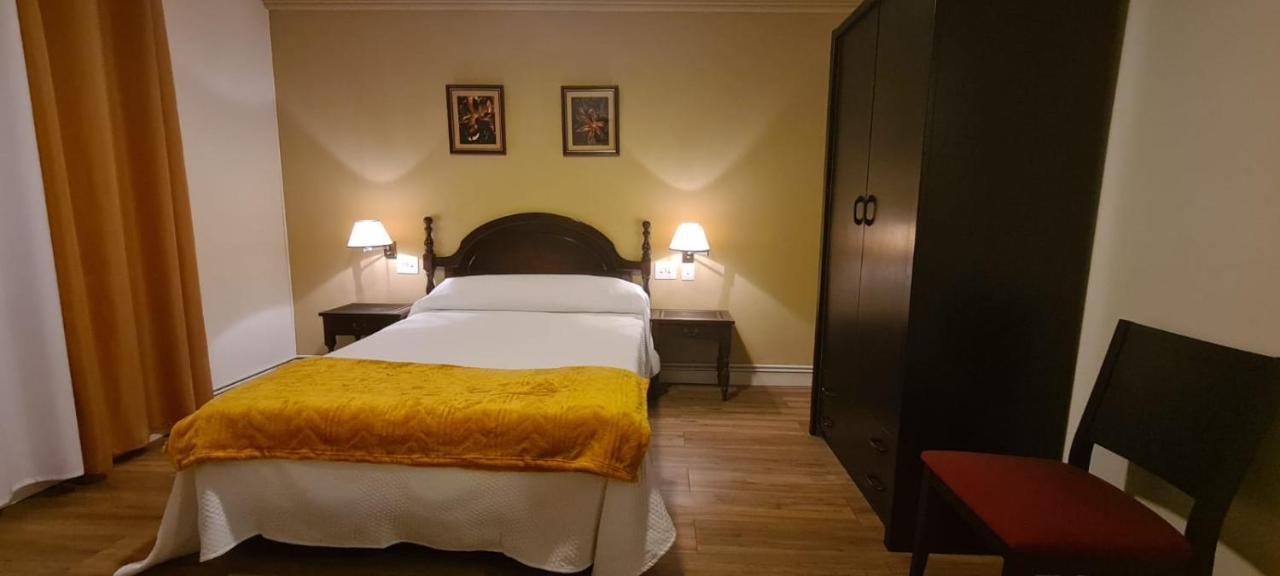 Hotel La Casa De La Abuela Narón Zewnętrze zdjęcie
